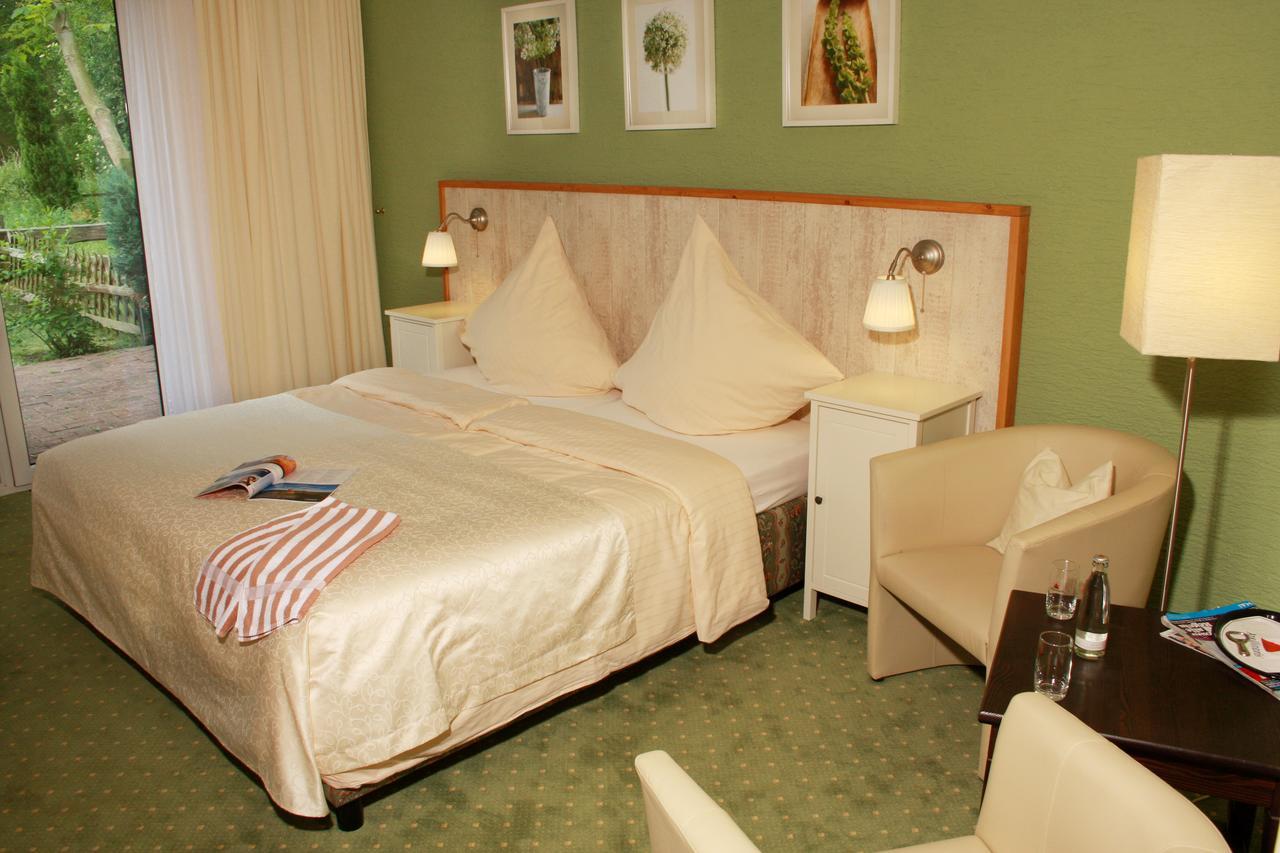 Landhaus Absalonshorst Hotel Groß Grönau Habitación foto